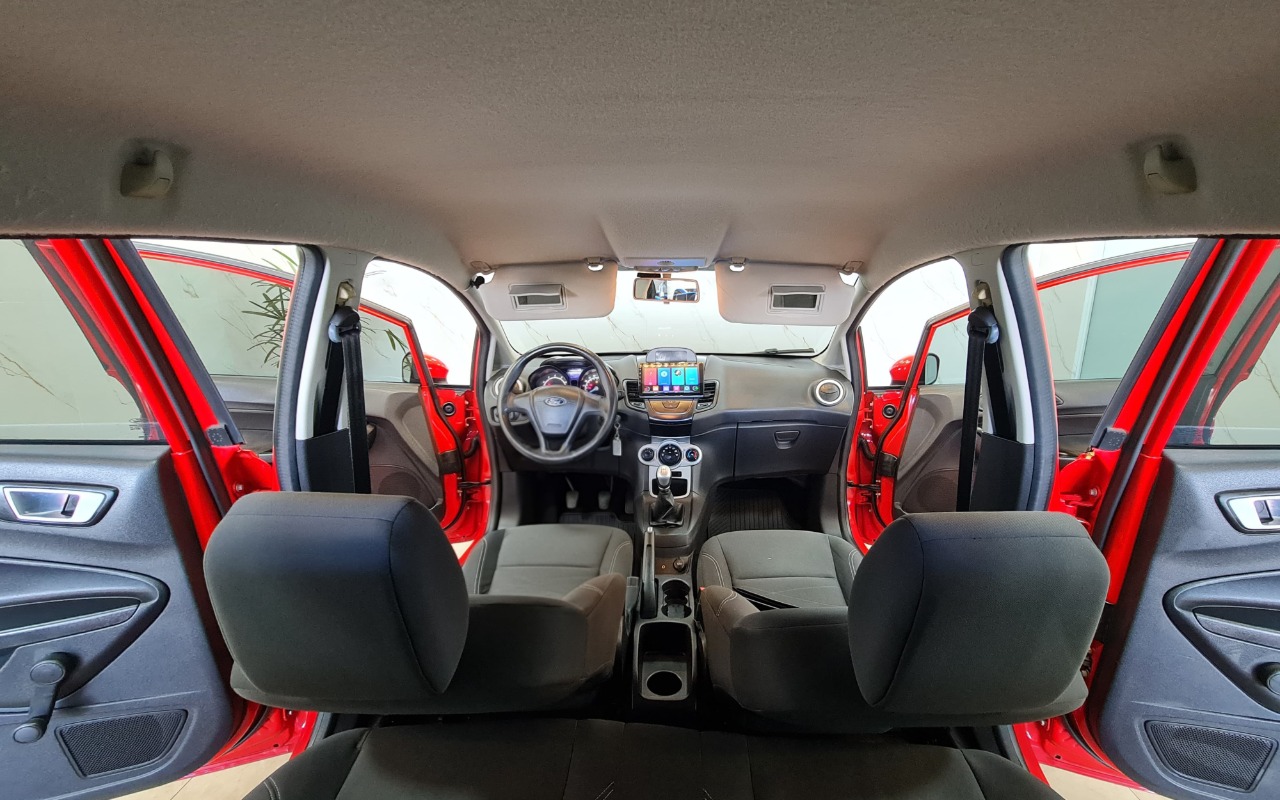 imagem-https://www.socarrao.com.br/sc-vehicle-images-prod/2991038/1785789342703-OS5qcGc.jpg