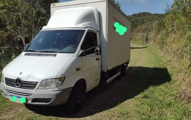 imagem-https://www.socarrao.com.br/sc-vehicle-images-prod/2991041/1788446715403-8331046_8_B_16bf017cae.jpeg