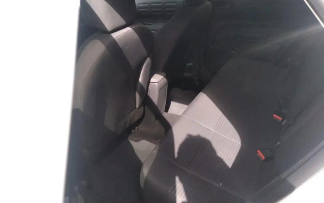 imagem-https://www.socarrao.com.br/sc-vehicle-images-prod/2991043/1788359470798-8319269_0_B_a1c527b2ce.jpeg