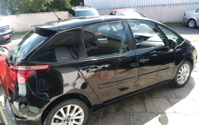 imagem-https://www.socarrao.com.br/sc-vehicle-images-prod/2991044/1788446773570-8333319_5_B_3f00c64558.jpeg