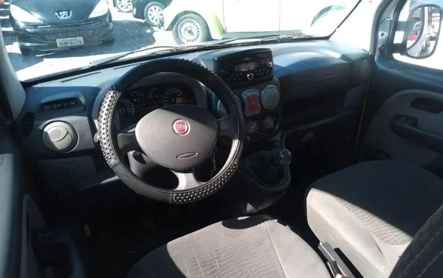 imagem-https://www.socarrao.com.br/sc-vehicle-images-prod/2991057/1787770582124-8321118_1_B_22c801e571.jpeg