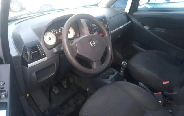 imagem-https://www.socarrao.com.br/sc-vehicle-images-prod/2991063/1787770717307-8322253_1_B_b16bd226e0.jpeg