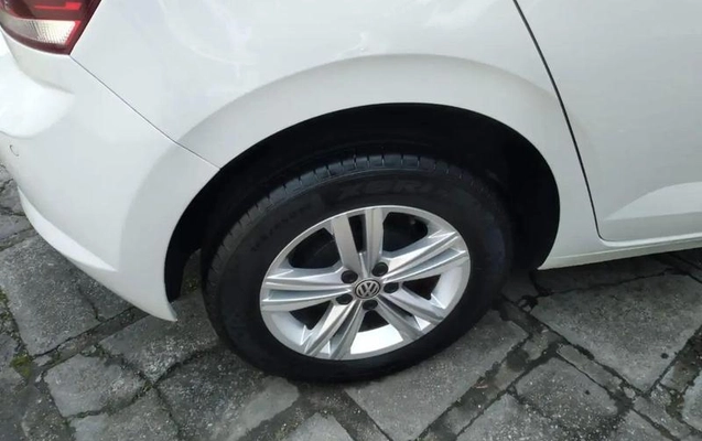 imagem-https://www.socarrao.com.br/sc-vehicle-images-prod/2991068/1789059965810-8319658_5_B_d0f3ed2afb.jpeg