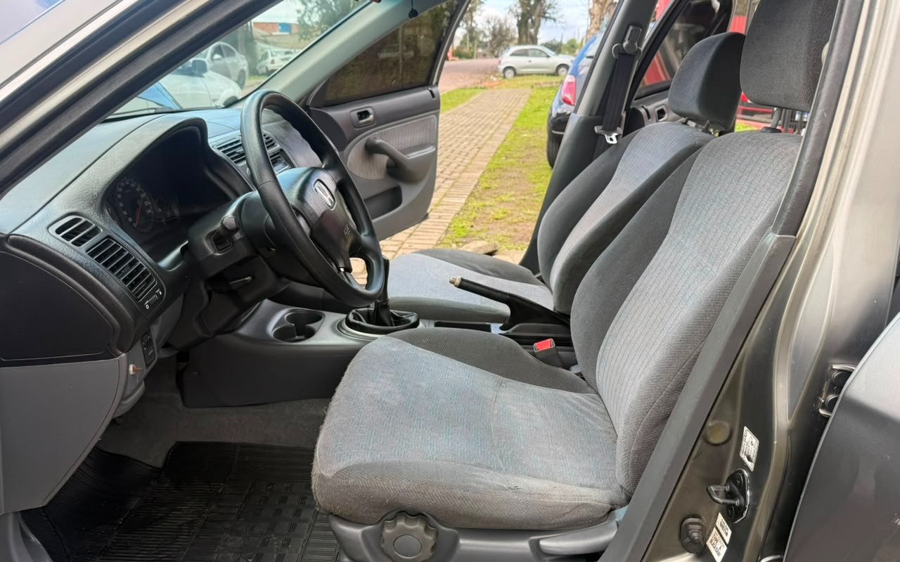 imagem-https://www.socarrao.com.br/sc-vehicle-images-prod/2991079/1785602315087-V2hhdHNBcHAgSW1hZ2UgMjAyNi0wNy0yMyBhdCAxNS4yNS4yNyAoMSkuanBlZw.jpeg