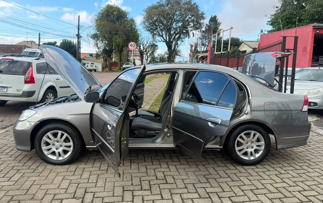 imagem-https://www.socarrao.com.br/sc-vehicle-images-prod/2991079/1785602315364-V2hhdHNBcHAgSW1hZ2UgMjAyNi0wNy0yMyBhdCAxNS4yNS4yOCAoMykuanBlZw.jpeg