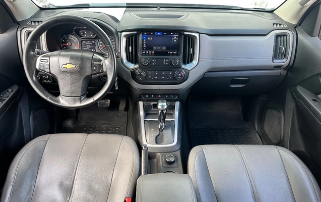 imagem-https://www.socarrao.com.br/sc-vehicle-images-prod/2991091/1789150998490-gb-2f9446c.jpeg