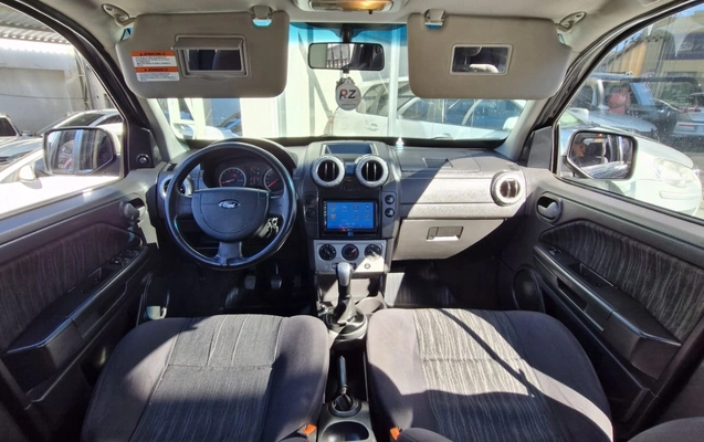imagem-https://www.socarrao.com.br/sc-vehicle-images-prod/2991102/1785602925899-OS5qcGVn.jpeg