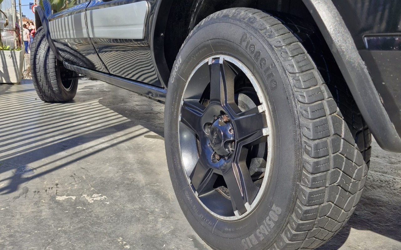 imagem-https://www.socarrao.com.br/sc-vehicle-images-prod/2991102/1785602926175-MTQuanBlZw.jpeg