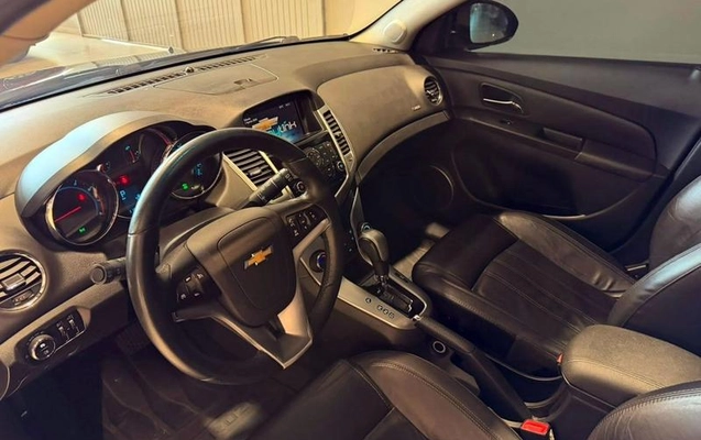 imagem-https://www.socarrao.com.br/sc-vehicle-images-prod/2991124/1787224306002-8336954_9_B_f10d94c85e.jpeg