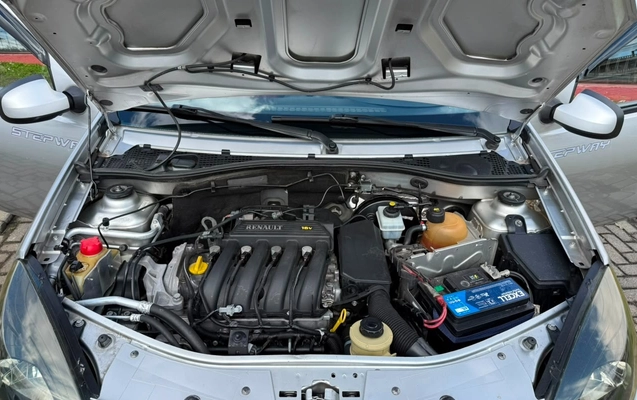 imagem-https://www.socarrao.com.br/sc-vehicle-images-prod/2991126/1785603598935-V2hhdHNBcHAgSW1hZ2UgMjAyNi0wNy0yMyBhdCAxMy4xOC41OSAoMykuanBlZw.jpeg