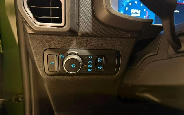 imagem-https://www.socarrao.com.br/sc-vehicle-images-prod/2991138/1786649952604-8229664_8_B_5bb23dcf04.jpeg