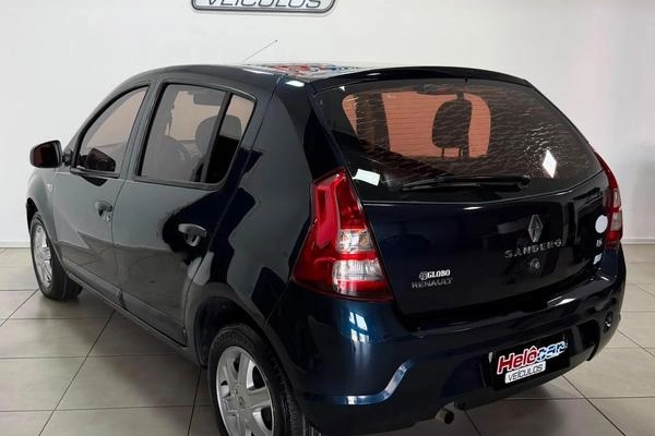 imagem-https://www.socarrao.com.br/sc-vehicle-images-prod/2991213/1787929802759-8271839_1_B_594ab411cb.jpeg
