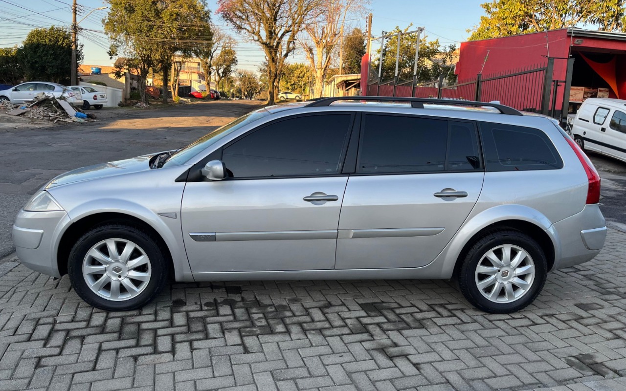 imagem-https://www.socarrao.com.br/sc-vehicle-images-prod/2991226/1785605659622-V2hhdHNBcHAgSW1hZ2UgMjAyNi0wOC0wMSBhdCAxNC4xMy41NCAoMSkuanBlZw.jpeg