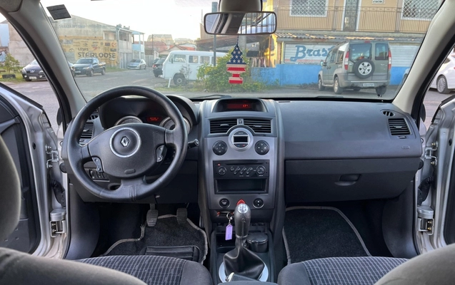 imagem-https://www.socarrao.com.br/sc-vehicle-images-prod/2991226/1785605660110-V2hhdHNBcHAgSW1hZ2UgMjAyNi0wOC0wMSBhdCAxNC4xMy41MyAoMykuanBlZw.jpeg