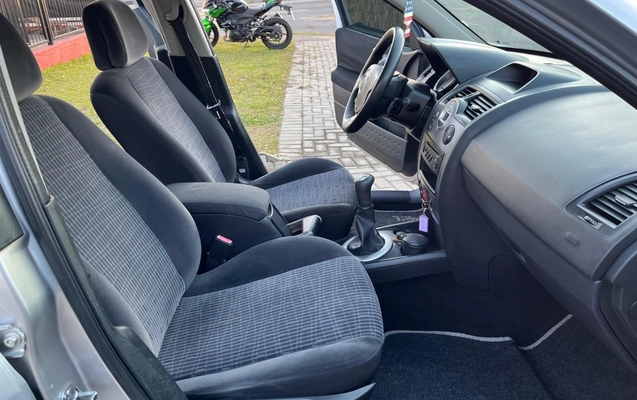 imagem-https://www.socarrao.com.br/sc-vehicle-images-prod/2991226/1785605660193-V2hhdHNBcHAgSW1hZ2UgMjAyNi0wOC0wMSBhdCAxNC4xMy41MiAoMykuanBlZw.jpeg