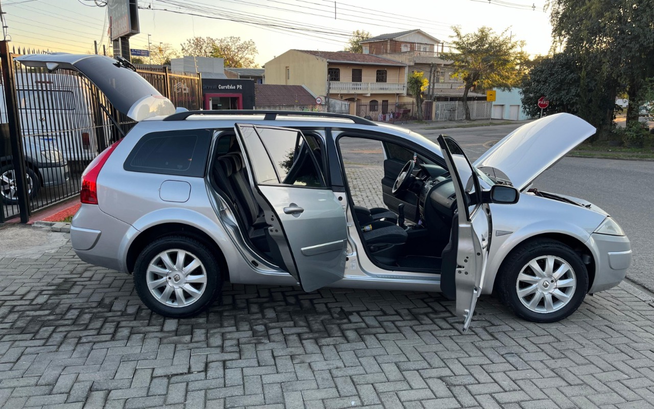 imagem-https://www.socarrao.com.br/sc-vehicle-images-prod/2991226/1785605660512-V2hhdHNBcHAgSW1hZ2UgMjAyNi0wOC0wMSBhdCAxNC4xMy41MiAoMikuanBlZw.jpeg