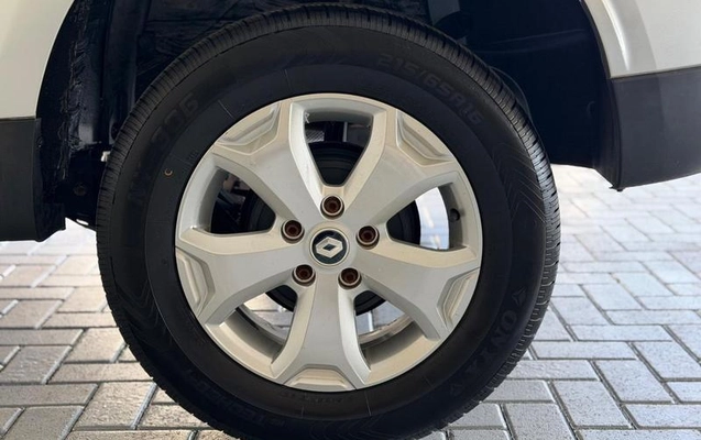 imagem-https://www.socarrao.com.br/sc-vehicle-images-prod/2991573/1785607313231-8265290_14_B_efa8b46284.jpeg