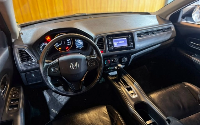 imagem-https://www.socarrao.com.br/sc-vehicle-images-prod/2991674/1788206135055-gb-d610354.jpeg
