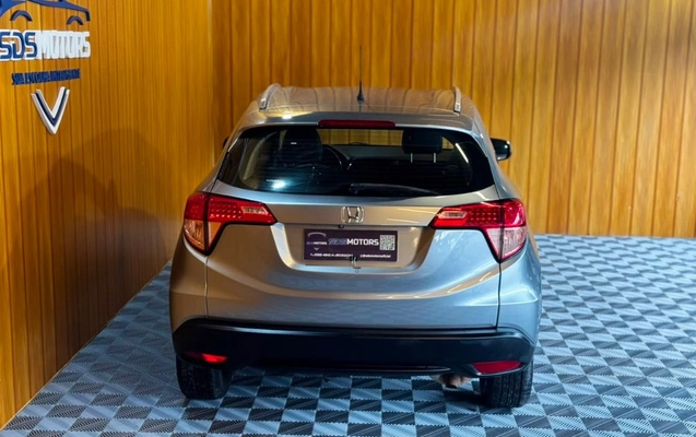 imagem-https://www.socarrao.com.br/sc-vehicle-images-prod/2991674/1788206135062-gb-1cabd7e.jpeg