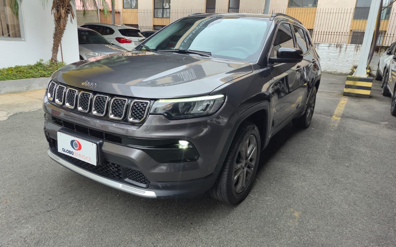 Jeep Compass 2023 Cinza — foto 1 de 3