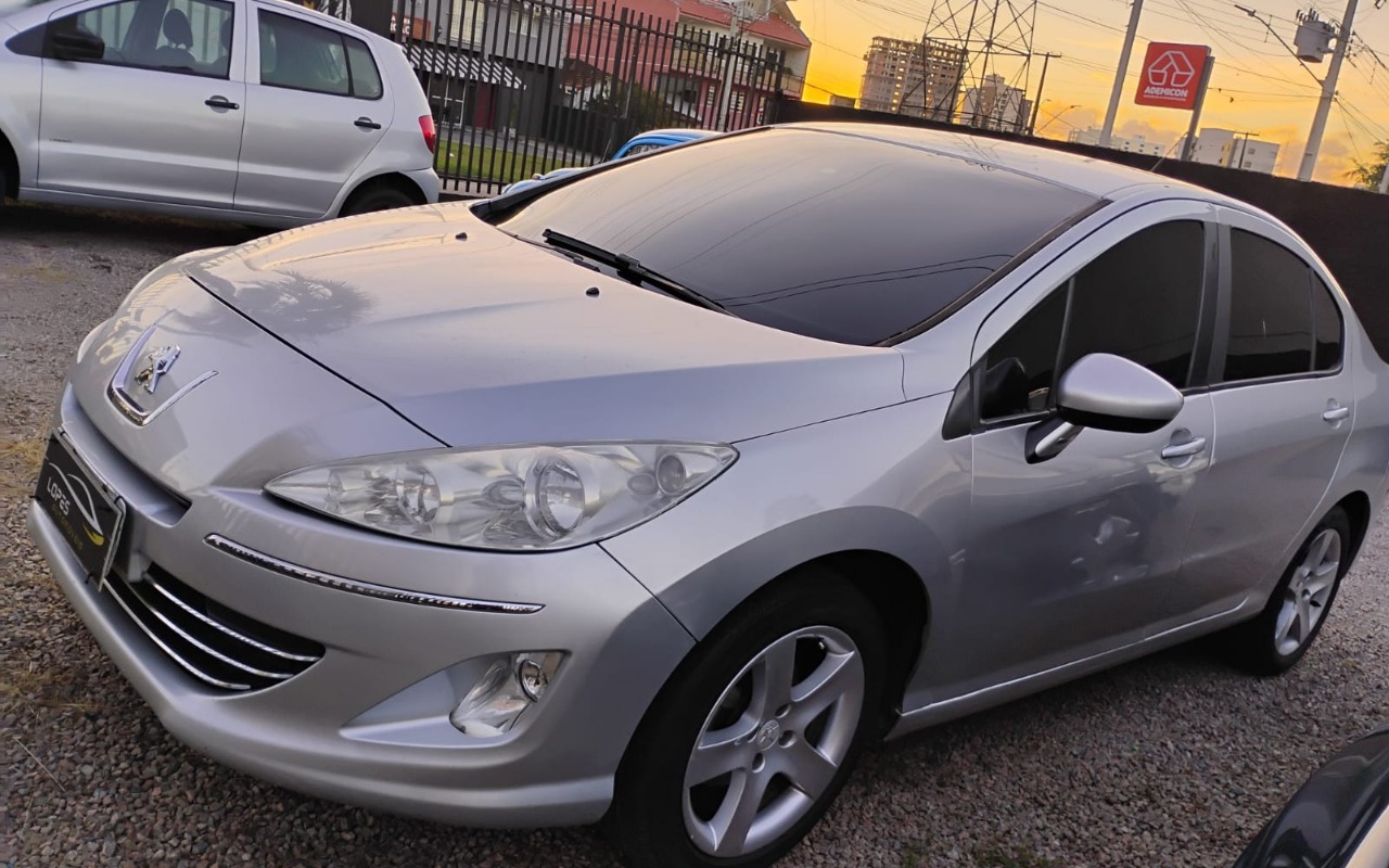 imagem-https://www.socarrao.com.br/sc-vehicle-images-prod/2991692/1785608947212-V2hhdHNBcHAgSW1hZ2UgMjAyNi0wNS0yOCBhdCAxNy4yNS4yOSAoMSkuanBlZw.jpeg