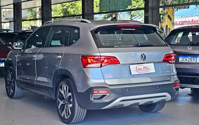 imagem-https://www.socarrao.com.br/sc-vehicle-images-prod/2991766/1789563758787-jLF1bxaFMjSdTH2O2gP6b0JGvD5O13k6.jpg