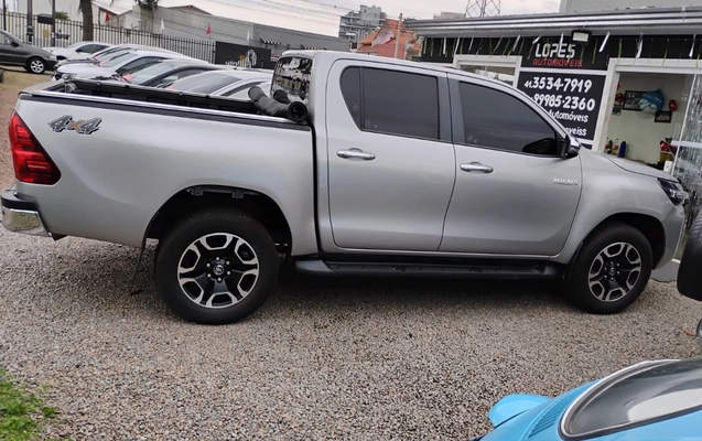 imagem-https://www.socarrao.com.br/sc-vehicle-images-prod/2991772/1785610544090-V2hhdHNBcHAgSW1hZ2UgMjAyNi0wNi0yMyBhdCAxNy4xOC4yMiAoMSkuanBlZw.jpeg