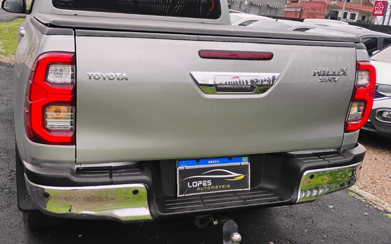 imagem-https://www.socarrao.com.br/sc-vehicle-images-prod/2991772/1788268008214-V2hhdHNBcHAgSW1hZ2UgMjAyNi0wOS0wMSBhdCAxMC4wMS4wOSAoMSkuanBlZw.jpeg
