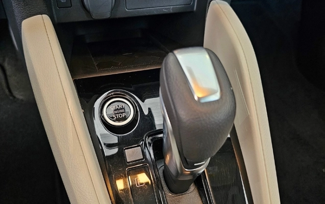 imagem-https://www.socarrao.com.br/sc-vehicle-images-prod/2991776/1788989068807-NqLhk3EGouQorgmJ4THMIww7FE0Al1Ew.jpg