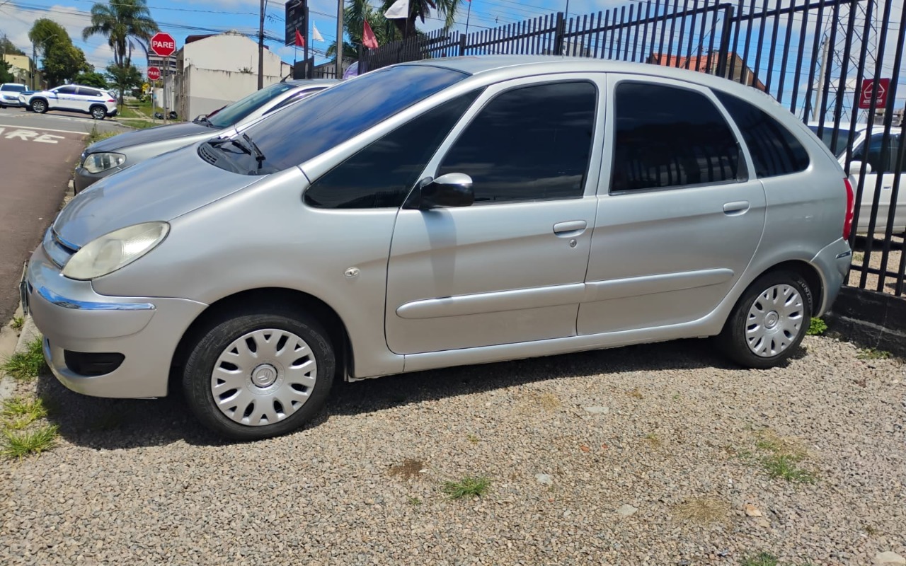 Citroën Xsara Picasso 2011 Prata — foto 1 de 3