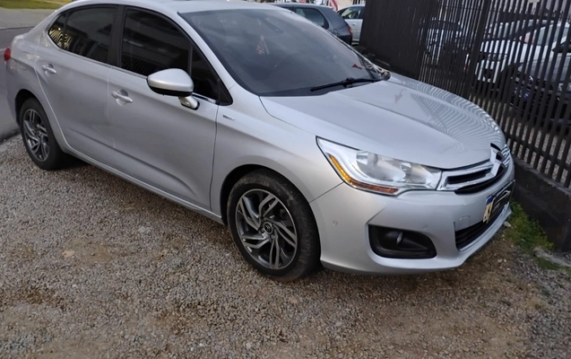 imagem-https://www.socarrao.com.br/sc-vehicle-images-prod/2991798/1785611648500-V2hhdHNBcHAgSW1hZ2UgMjAyNi0wNi0xOSBhdCAxOC4zMS4wMC5qcGVn.jpeg