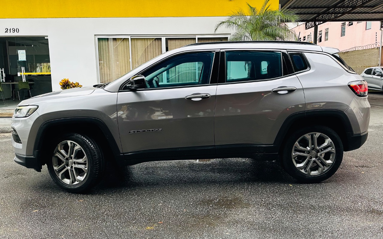 imagem-https://www.socarrao.com.br/sc-vehicle-images-prod/2991803/1785611766187-SU1HXzg0NzkuanBlZw.jpeg
