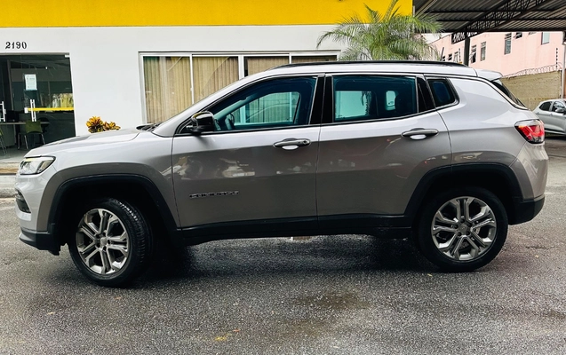 imagem-https://www.socarrao.com.br/sc-vehicle-images-prod/2991803/1785611766187-SU1HXzg0NzkuanBlZw.jpeg