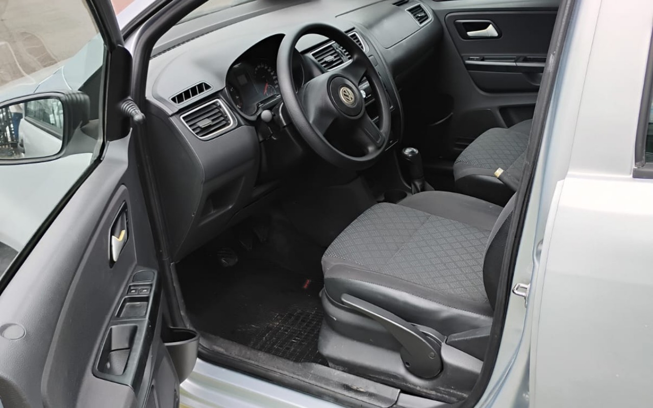 imagem-https://www.socarrao.com.br/sc-vehicle-images-prod/2991804/1785611945654-V2hhdHNBcHAgSW1hZ2UgMjAyNi0wMi0yMyBhdCAxMS41MS4zNi5qcGVn.jpeg
