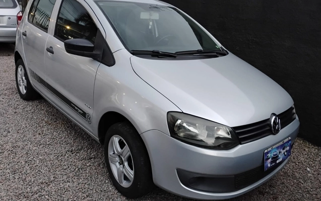 imagem-https://www.socarrao.com.br/sc-vehicle-images-prod/2991804/1785611945947-V2hhdHNBcHAgSW1hZ2UgMjAyNi0wNi0xOSBhdCAxOC4zMS4xNCAoMikuanBlZw.jpeg