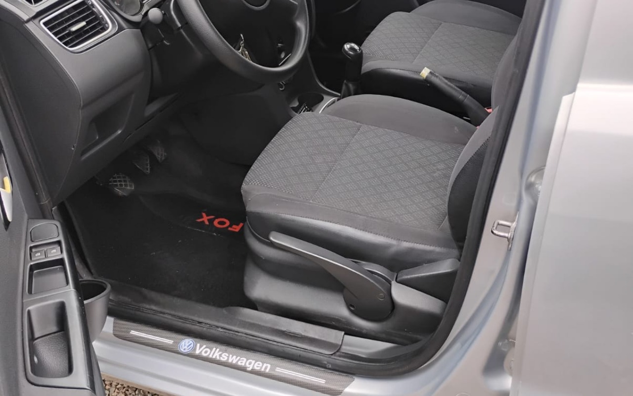 imagem-https://www.socarrao.com.br/sc-vehicle-images-prod/2991804/1785611946289-V2hhdHNBcHAgSW1hZ2UgMjAyNi0wNy0zMCBhdCAxNC41MC40NC5qcGVn.jpeg