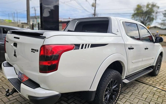 imagem-https://www.socarrao.com.br/sc-vehicle-images-prod/2991822/1788194744548-8326581_4_B_e53bb31b1e.jpeg