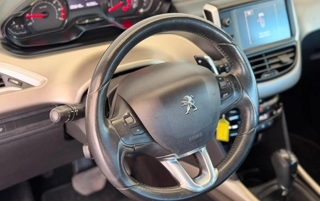 imagem-https://www.socarrao.com.br/sc-vehicle-images-prod/2991918/1789158452617-8308069_8_B_a971a27525.jpeg