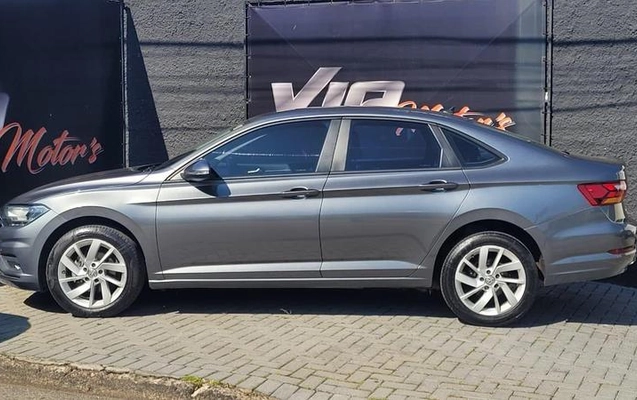 imagem-https://www.socarrao.com.br/sc-vehicle-images-prod/2991972/1786977148072-8340747_10_B_2d97dd6dbc.jpeg