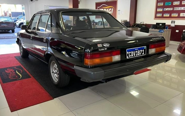 imagem-https://www.socarrao.com.br/sc-vehicle-images-prod/29971/1781029530366-7042330_8_B_7f0c73b89b.jpeg