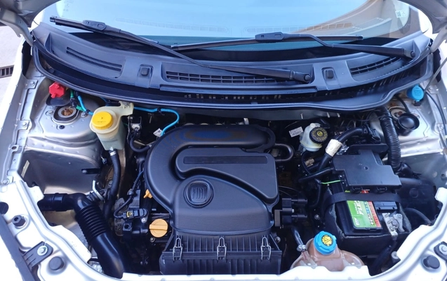 imagem-https://www.socarrao.com.br/sc-vehicle-images-prod/2998853/1785683019743-V2hhdHNBcHAgSW1hZ2UgMjAyNi0wOC0wMiBhdCAxMS41MS4wMiAoMSkuanBlZw.jpeg