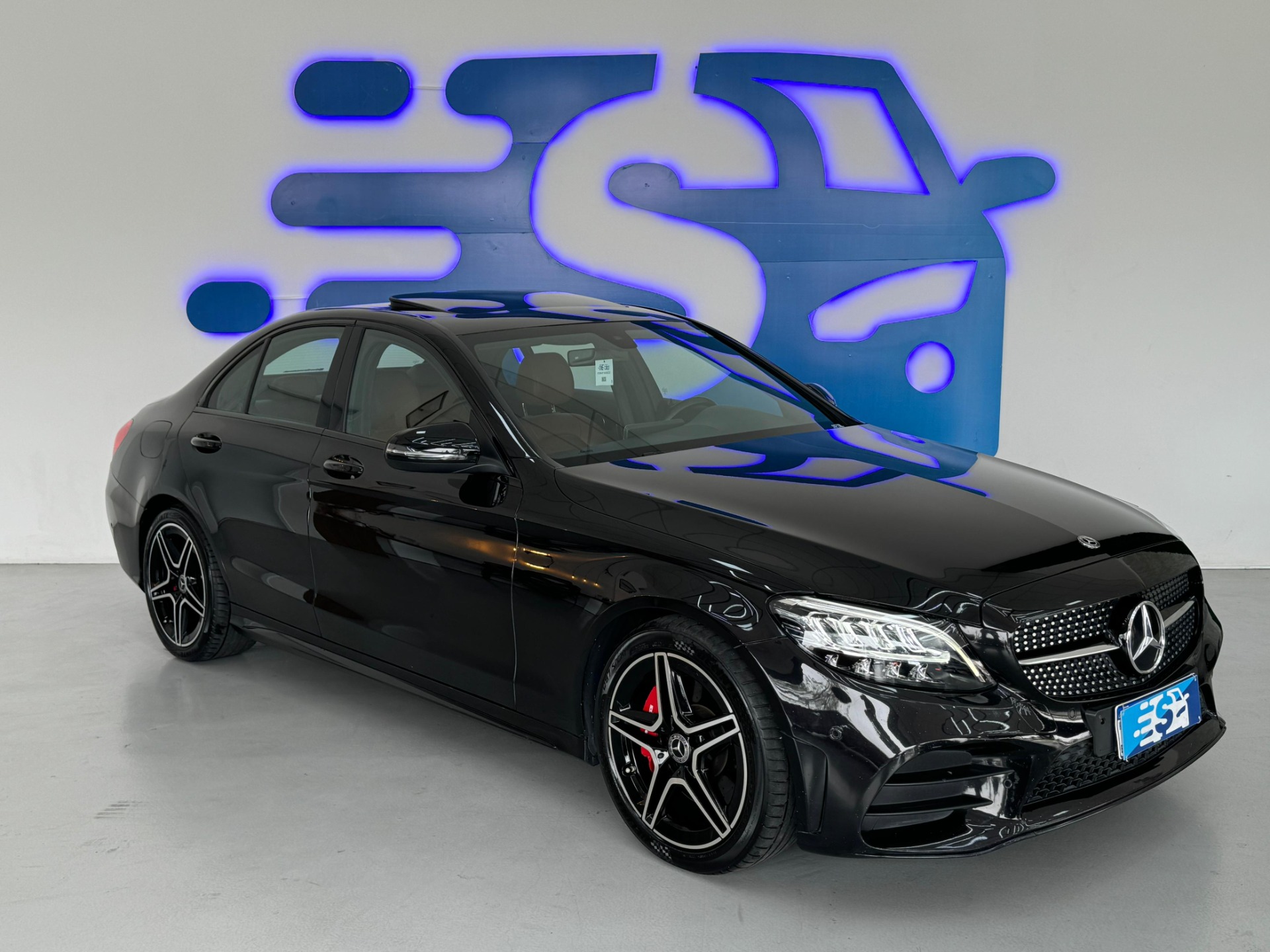 Mercedes-Benz C-300 Sport 2.0 16V Aut. 2019 Preto — foto 1 de 3