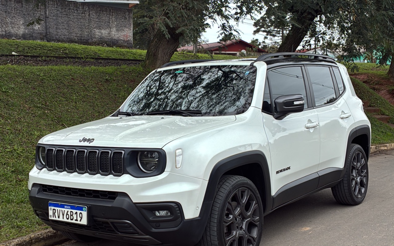 Jeep Renegade 2023 Branco — foto 1 de 3