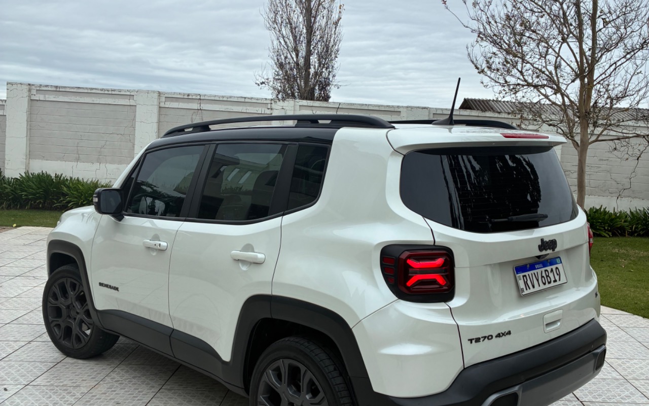 imagem-https://www.socarrao.com.br/sc-vehicle-images-prod/2999911/1785705080096-SU1HXzE2MzguanBn.jpg