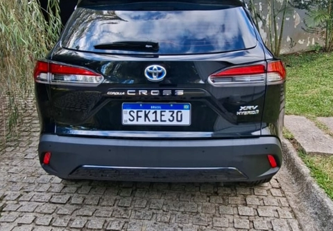 Toyota Corolla Cross 2024 Preto — foto 1 de 3
