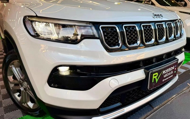 imagem-https://www.socarrao.com.br/sc-vehicle-images-prod/3000612/1787069362665-8247466_3_B_598215c797.jpeg
