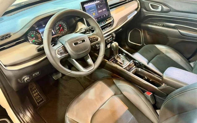imagem-https://www.socarrao.com.br/sc-vehicle-images-prod/3000612/1787069362671-8247466_11_B_d6e3c7da80.jpeg