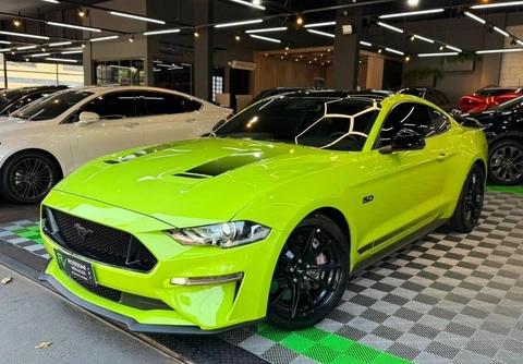 Ford Mustang 2020 Verde — foto 1 de 3