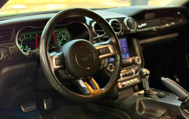 imagem-https://www.socarrao.com.br/sc-vehicle-images-prod/3000751/1789310861738-8340950_3_B_6f47f020e5.jpeg
