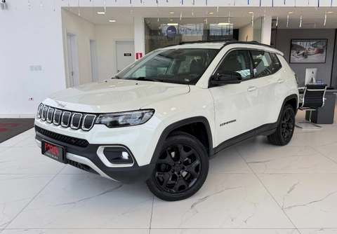 Jeep Compass 2022 Branco — foto 1 de 3
